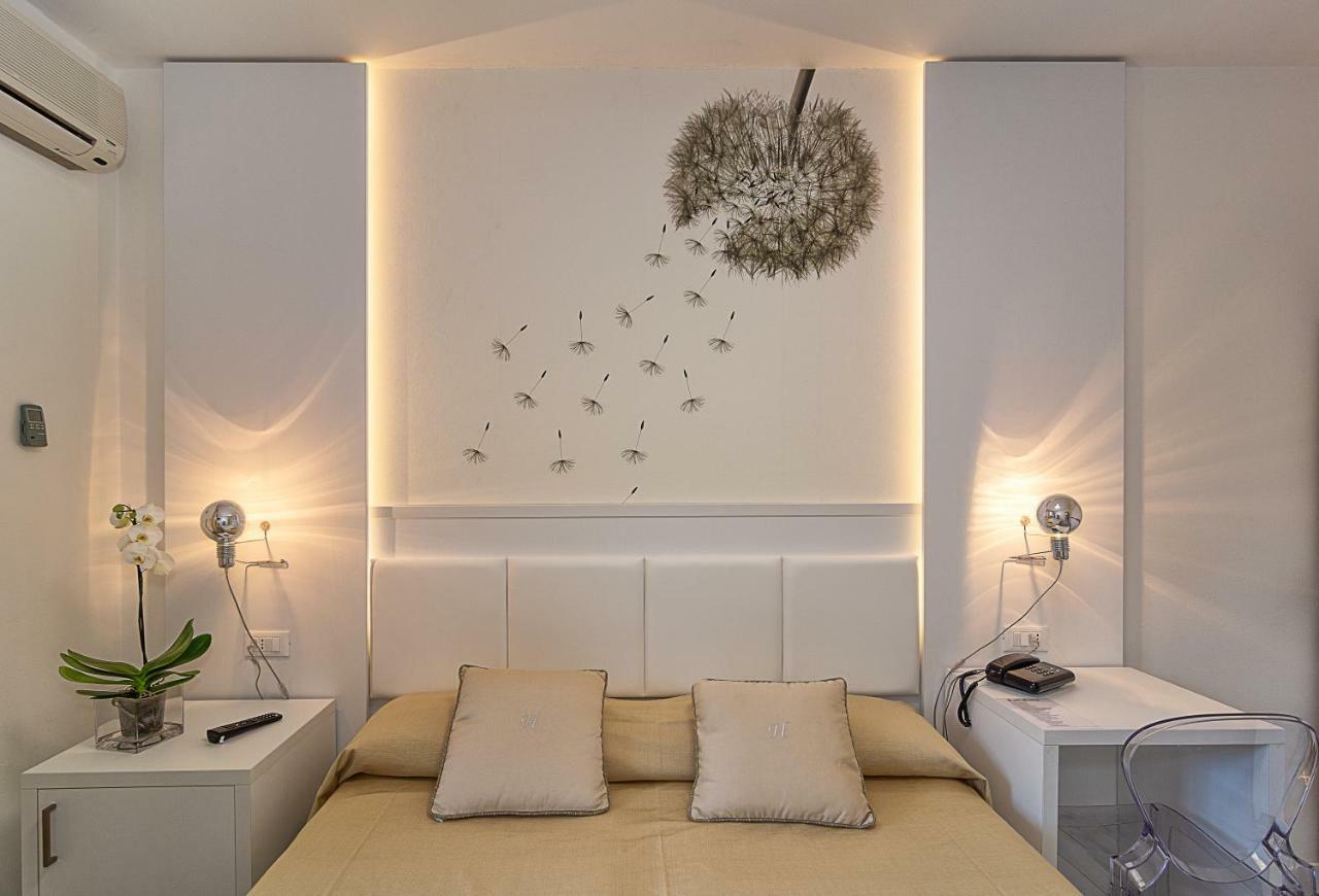 Hotel Hermitage 마리나디마사 외부 사진