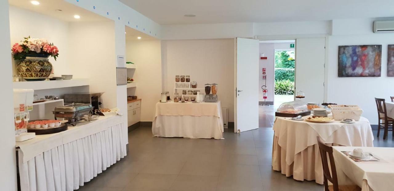 Hotel Hermitage 마리나디마사 외부 사진